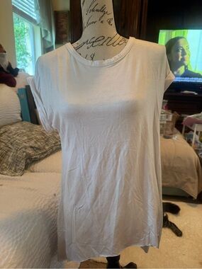 Brandy blu nwt small White Crew Neck Tank